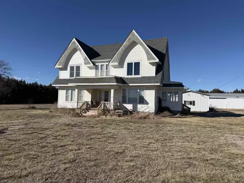 2272 Hickory Rd, Munden, KS 66959