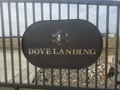 1606 S Dove Pl, Goddard, KS 67052