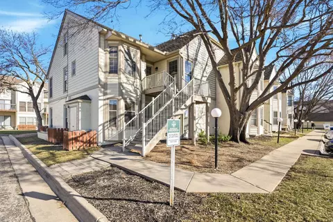 8018 E Woodspring Way # 301, Wichita, KS 67226