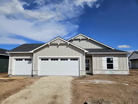 932 N Forestview St, Wichita, KS 67235