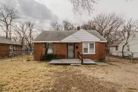 2831 E Stadium, Wichita, KS 67214