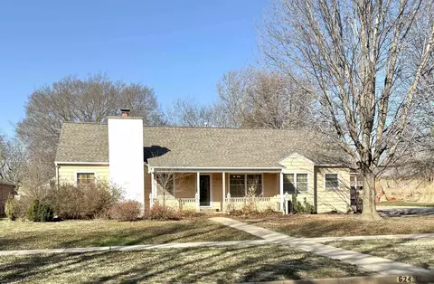 624 N Springfield, Anthony, KS 67003