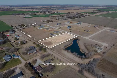 000 W Siedl Dr, Garden Plain, KS 67050