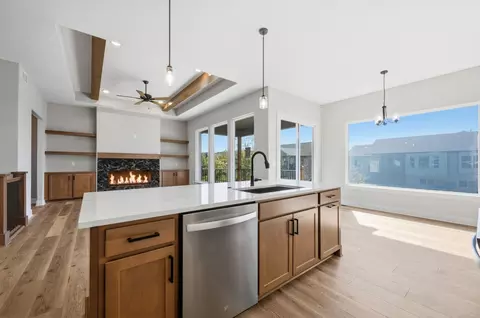 Kitchen - 4989 N Emerald Ct, Maize, KS 67101 photo 3 of 7