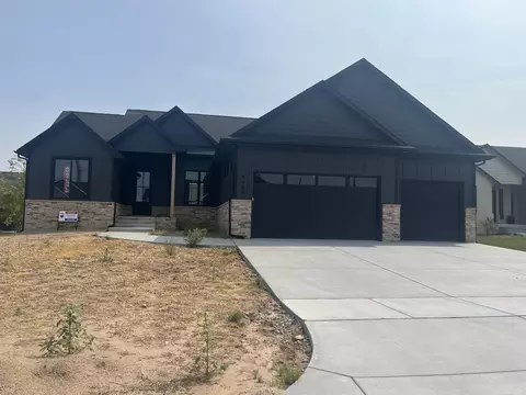 Exterior - 4989 N Emerald Ct, Maize, KS 67101 photo 1 of 1