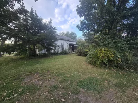 439 Stevens St, Winfield, KS 67156