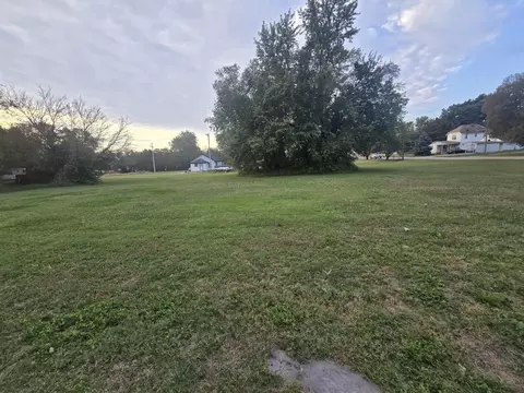 lot4 Ames, Winfield, KS 67156