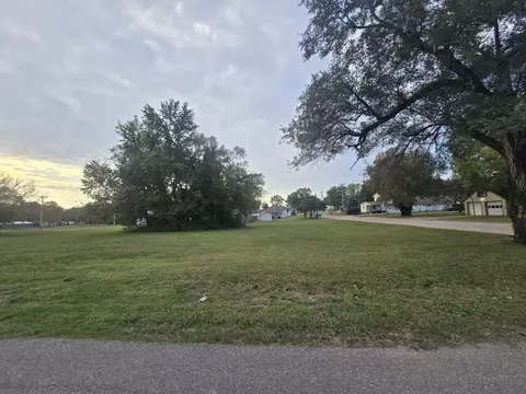 lot6 Ames, Winfield, KS 67156