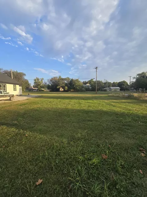 lot11 Simpson, Winfield, KS 67156