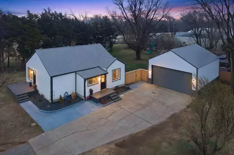 1520 S 383rd St W, Cheney, KS 67025