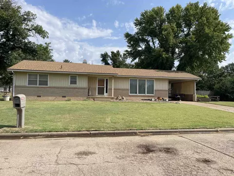 324 S Market St, Caldwell, KS 67022
