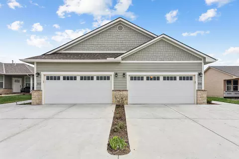 331 N 127th St E Bldg #42506, Wichita, KS 67206