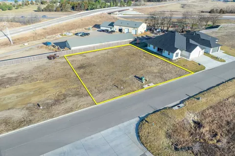 843 N Speyside, Andover, KS 67002