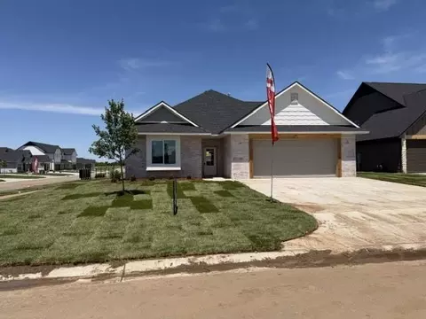 746 N Rainbow Lake Ct, Wichita, KS 67235