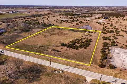 5 E Acres E Ford St #PARCEL 2, Valley Center, KS 67147
