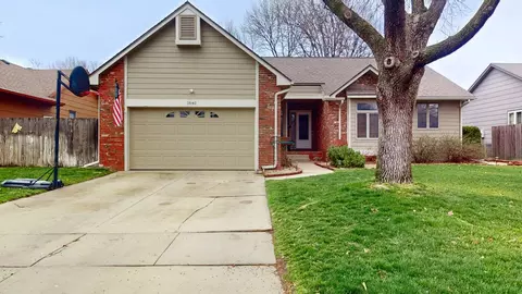 1840 N Northwest Pkwy, Wichita, KS 67212