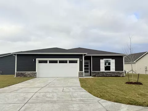 1790 W Redbud Ln, Goddard, KS 67052