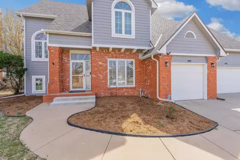2710 N Dublin Cir, Wichita, KS 67226