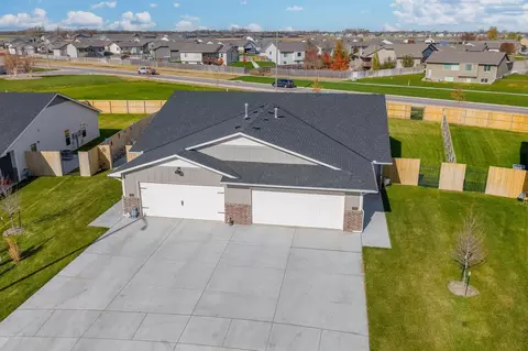 2849 S Cedar Crest Ct #SUITE S 100-200, Wichita, KS 67215