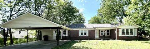 607 N 9th, Arkansas City, KS 67005