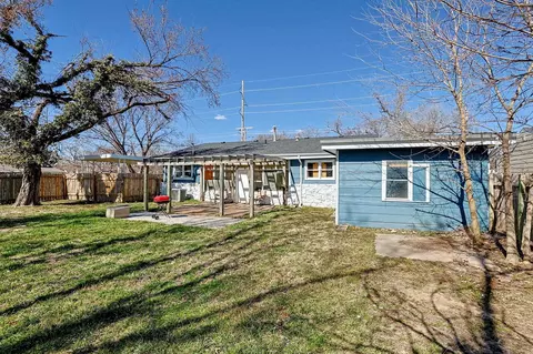 Exterior - 317 E 6th St, Halstead, KS 67056 photo 7 of 7