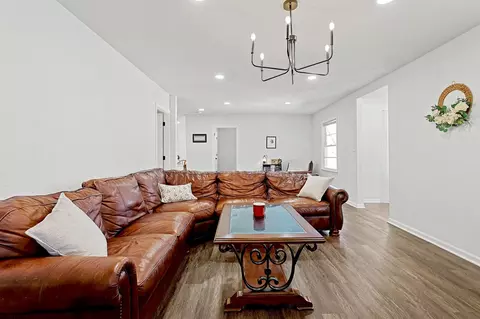Living - 317 E 6th St, Halstead, KS 67056 photo 2 of 5