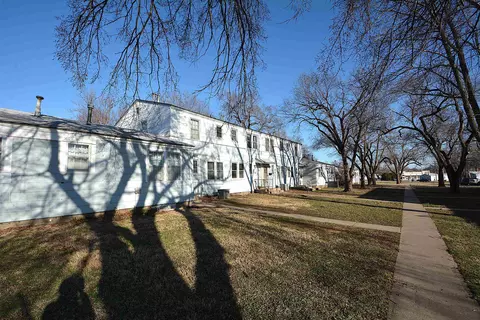 1308 S Pershing Ave, Wichita, KS 67218