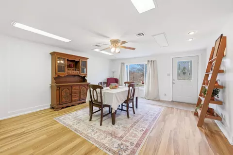 Dining - 6730 201st Rd, Burden, KS 67019 photo 1 of 1