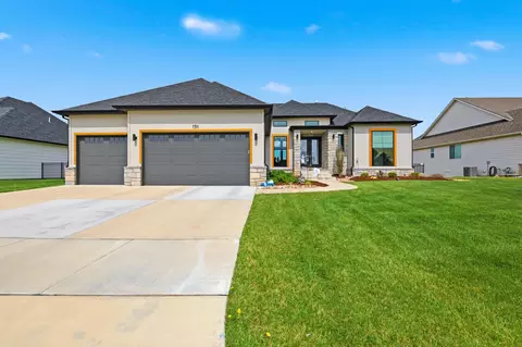 151 N Ciderbluff Ct, Goddard, KS 67052