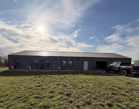 31097 51st Rd, Arkansas City, KS 67005