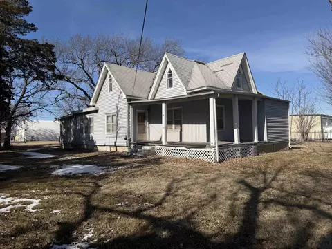 1402 W 6th Ave #1400 W 6TH AVE, El Dorado, KS 67042