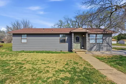 502 N Harper St, Attica, KS 67009