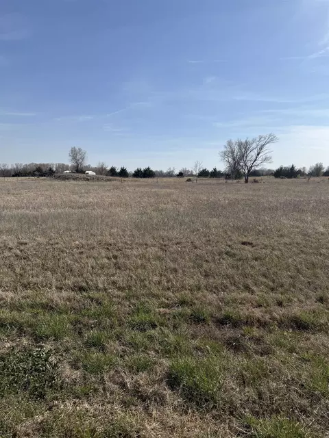 1673 W Bryce Dr, Milton, KS 67106 photo 12