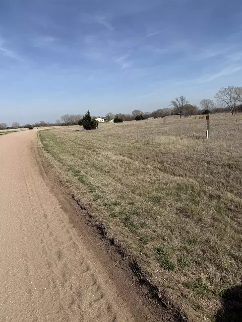 1673 W Bryce Dr, Milton, KS 67106 photo 18