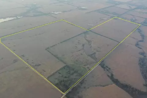 SE 50th, Leon, KS 67074