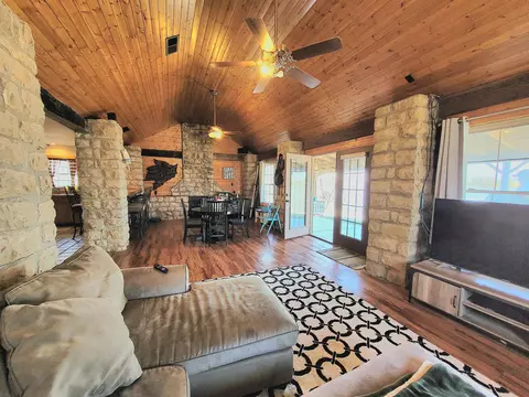 Living - 104 Eureka Lake Rd, Eureka, KS 67045 photo 1 of 2