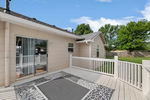 Exterior - 600 Laramie Cir, Maize, KS 67101 photo 3 of 4