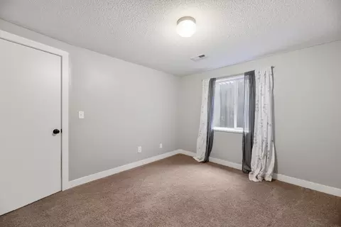 Bedroom - 600 Laramie Cir, Maize, KS 67101 photo 8 of 9