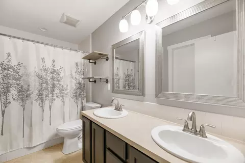 Bath - 600 Laramie Cir, Maize, KS 67101 photo 1 of 3