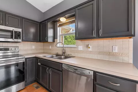 Kitchen - 600 Laramie Cir, Maize, KS 67101 photo 2 of 3