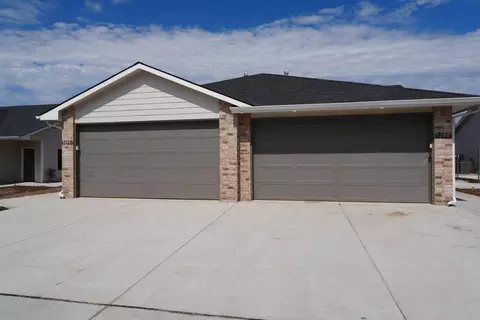 17124-26 W Lawson St Cir, Goddard, KS 67052