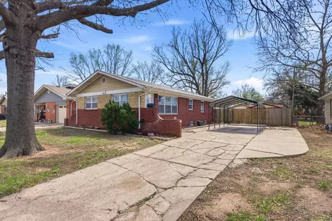 7903 E Indianapolis St, Wichita, KS 67207