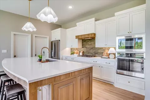 Kitchen - 9642 W Cedar Ln, Maize, KS 67101 photo 2 of 4