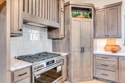 Kitchen - 9650 W Cedar Ln, Maize, KS 67101 photo 1 of 3