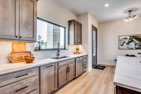 Kitchen - 9650 W Cedar Ln, Maize, KS 67101 photo 3 of 3