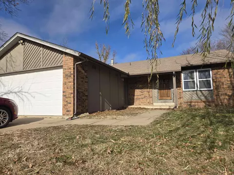 11210 W Taylor St, Wichita, KS 67212