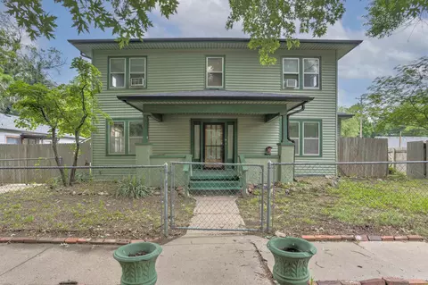 404 N 2nd St, Arkansas City, KS 67005