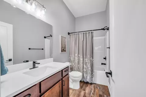 Bath - 415 E Park Pl, Andover, KS 67002 photo 4 of 4