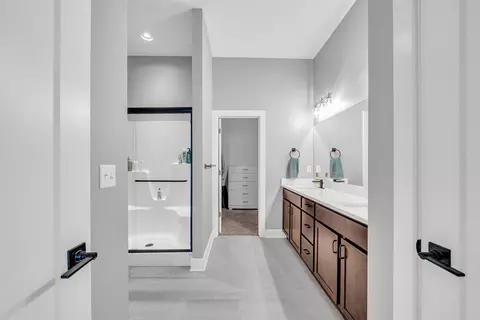 Bath - 415 E Park Pl, Andover, KS 67002 photo 1 of 4