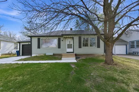 1050 N Pinecrest, Wichita, KS 67208